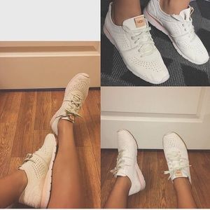 UGG TYE sneakers